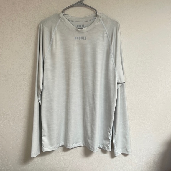 NOBULL Other - Mens NoBull Long Sleeve Tee. Never worn. XL